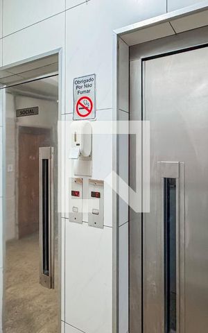 Studio à venda com 28m², 1 quarto e sem vaga Studio à venda com 28m², 1 quarto e sem vagaHall de entrada