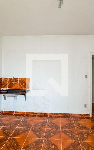 Studio à venda com 28m², 1 quarto e sem vaga Studio à venda com 28m², 1 quarto e sem vagaKitnet