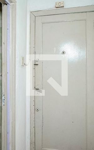Studio à venda com 28m², 1 quarto e sem vaga Studio à venda com 28m², 1 quarto e sem vagaBanheiro