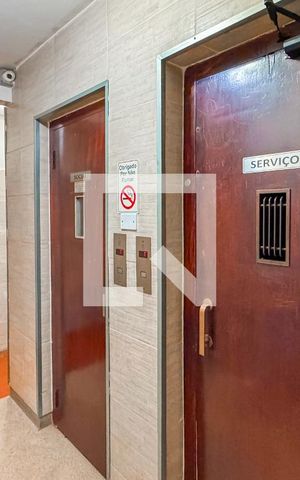 Studio à venda com 28m², 1 quarto e sem vaga Studio à venda com 28m², 1 quarto e sem vagaElevador
