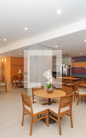Apartamento à venda com 48m², 1 quarto e 1 vaga Apartamento à venda com 48m², 1 quarto e 1 vagaSalão de Festas