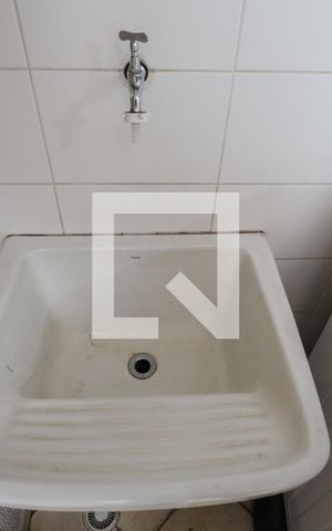Casa de condomínio à venda com 174m², 4 quartos e 2 vagas Casa de condomínio à venda com 174m², 4 quartos e 2 vagasÁrea de serviço