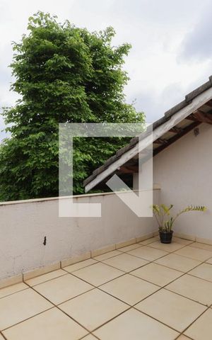 Casa de condomínio à venda com 174m², 4 quartos e 2 vagas Casa de condomínio à venda com 174m², 4 quartos e 2 vagasVaranda da Suíte 1