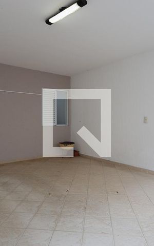 Casa de condomínio à venda com 174m², 4 quartos e 2 vagas Casa de condomínio à venda com 174m², 4 quartos e 2 vagasGaragem