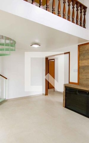 Casa à venda com 183m², 3 quartos e 4 vagas Casa à venda com 183m², 3 quartos e 4 vagasSala