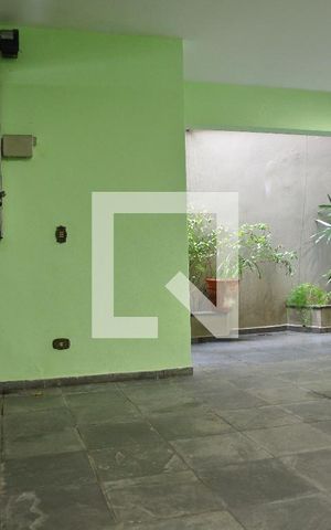 Casa à venda com 252m², 3 quartos e 4 vagasGaragem