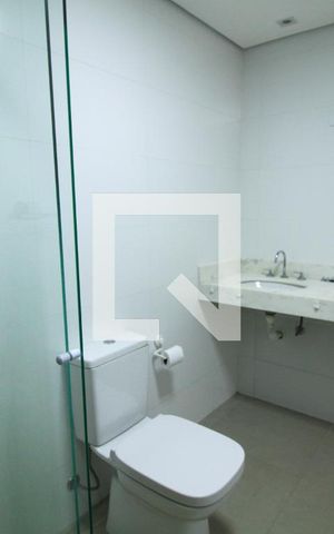 Casa à venda com 180m², 2 quartos e 2 vagasBanheiro do Quarto 1