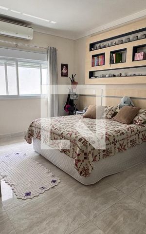Casa à venda com 358m², 5 quartos e 6 vagas Casa à venda com 358m², 5 quartos e 6 vagasSuíte 2