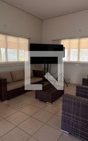 Casa à venda com 358m², 5 quartos e 6 vagas Casa à venda com 358m², 5 quartos e 6 vagasÁrea comum - Salão de festas