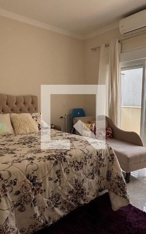 Casa à venda com 358m², 5 quartos e 6 vagas Casa à venda com 358m², 5 quartos e 6 vagasSuíte 4