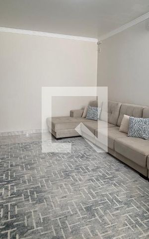 Casa à venda com 358m², 5 quartos e 6 vagas Casa à venda com 358m², 5 quartos e 6 vagasSala 2
