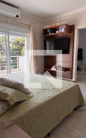 Casa à venda com 358m², 5 quartos e 6 vagas Casa à venda com 358m², 5 quartos e 6 vagasSuíte 1