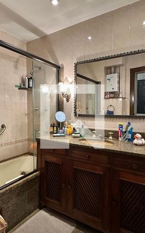 Apartamento à venda com 122m², 3 quartos e 1 vaga Apartamento à venda com 122m², 3 quartos e 1 vagaBanheiro 2