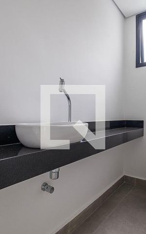 Casa de condomínio à venda com 275m², 3 quartos e 2 vagas Casa de condomínio à venda com 275m², 3 quartos e 2 vagasLavabo