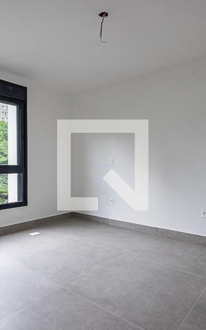 Casa de condomínio à venda com 226m², 3 quartos e 3 vagas Casa de condomínio à venda com 226m², 3 quartos e 3 vagasSuíte