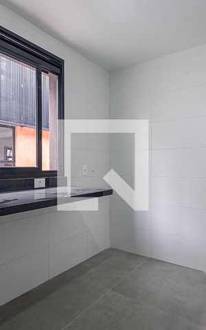 Casa de condomínio à venda com 226m², 3 quartos e 3 vagas Casa de condomínio à venda com 226m², 3 quartos e 3 vagasCozinha