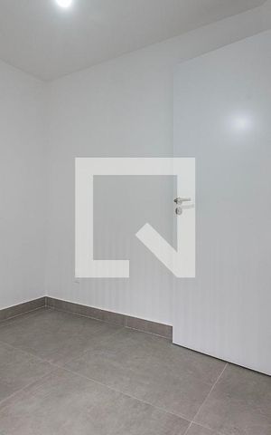 Casa de condomínio à venda com 226m², 3 quartos e 3 vagas Casa de condomínio à venda com 226m², 3 quartos e 3 vagasQuarto 3