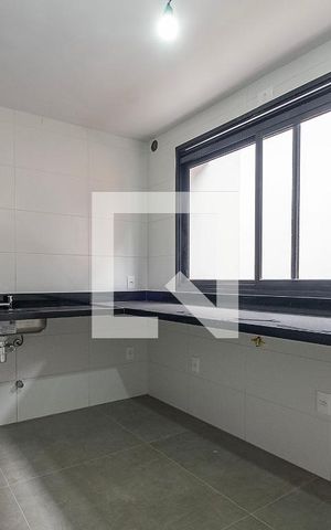 Casa de condomínio à venda com 226m², 3 quartos e 3 vagas Casa de condomínio à venda com 226m², 3 quartos e 3 vagasCozinha