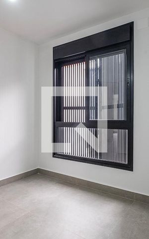 Casa de condomínio à venda com 226m², 3 quartos e 3 vagas Casa de condomínio à venda com 226m², 3 quartos e 3 vagasQuarto 3