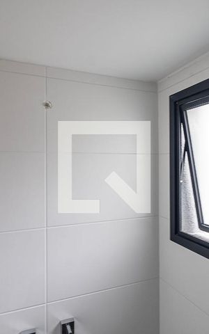 Casa de condomínio à venda com 226m², 3 quartos e 3 vagas Casa de condomínio à venda com 226m², 3 quartos e 3 vagasSuíte