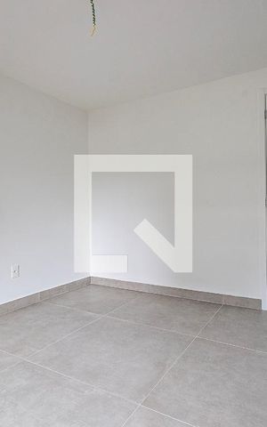 Casa de condomínio à venda com 226m², 3 quartos e 3 vagas Casa de condomínio à venda com 226m², 3 quartos e 3 vagasSuíte