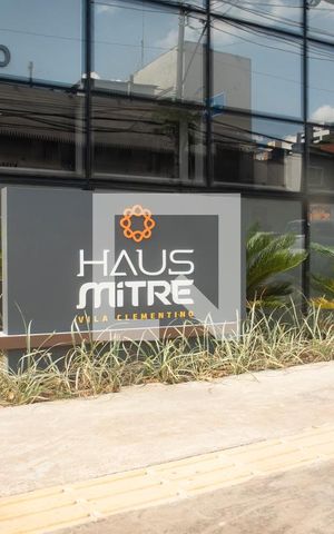Studio à venda com 28m², 1 quarto e sem vagaFrente