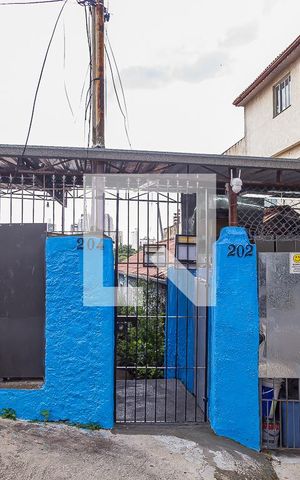 Casa para alugar com 60m², 2 quartos e sem vagaFachada