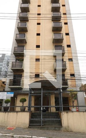 Apartamento à venda com 130m², 3 quartos e 2 vagasFachada