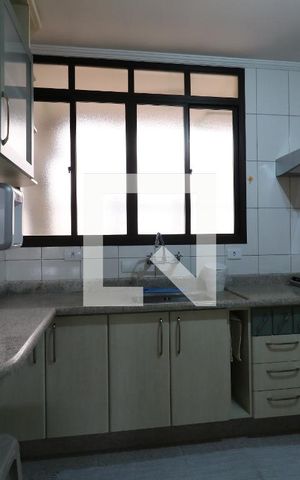 Apartamento à venda com 130m², 3 quartos e 2 vagasCozinha