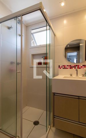 Apartamento à venda com 106m², 3 quartos e 2 vagas Apartamento à venda com 106m², 3 quartos e 2 vagasBanheiro Social