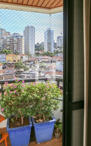 Apartamento à venda com 104m², 3 quartos e 2 vagas Apartamento à venda com 104m², 3 quartos e 2 vagasVista da Suíte