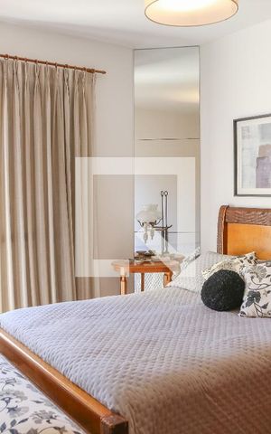 Apartamento à venda com 104m², 3 quartos e 2 vagas Apartamento à venda com 104m², 3 quartos e 2 vagasSuíte