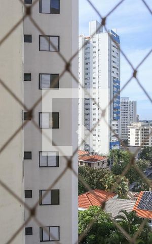 Apartamento à venda com 104m², 3 quartos e 2 vagas Apartamento à venda com 104m², 3 quartos e 2 vagasVista do Quarto de Serviço