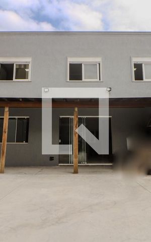 Casa de condomínio para alugar com 100m², 3 quartos e 1 vagaFachada