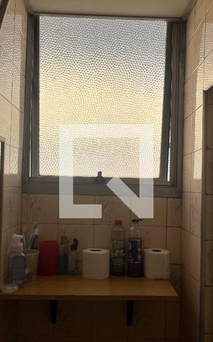 Apartamento à venda com 98m², 3 quartos e sem vaga Apartamento à venda com 98m², 3 quartos e sem vagaBanheiro da Suíte