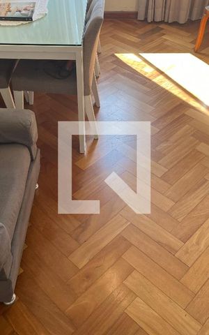 Apartamento à venda com 98m², 3 quartos e sem vaga Apartamento à venda com 98m², 3 quartos e sem vagaSala