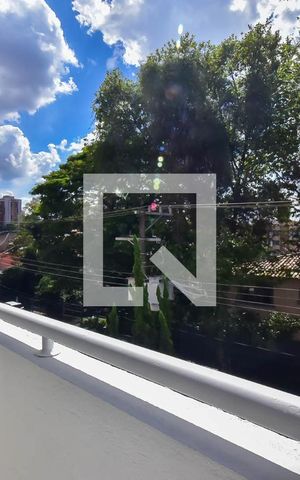Casa à venda com 338m², 4 quartos e 5 vagas Casa à venda com 338m², 4 quartos e 5 vagasVaranda da Suíte 3