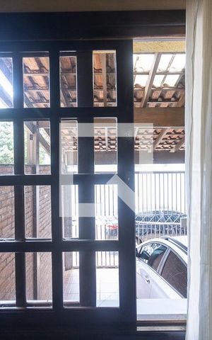 Casa à venda com 120m², 3 quartos e 2 vagas Casa à venda com 120m², 3 quartos e 2 vagasVista