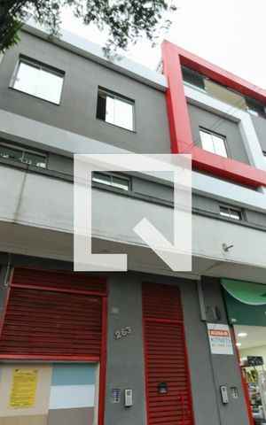 Studio para alugar com 13m², 1 quarto e sem vaga Studio para alugar com 13m², 1 quarto e sem vagaFachada