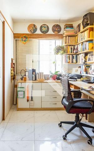 Apartamento à venda com 70m², 1 quarto e 1 vaga Apartamento à venda com 70m², 1 quarto e 1 vagaSala