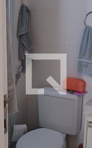 Apartamento à venda com 60m², 2 quartos e 1 vaga Apartamento à venda com 60m², 2 quartos e 1 vagaBanheiro