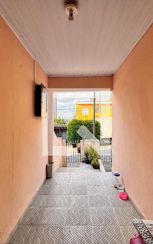 Casa à venda com 95m², 3 quartos e 1 vaga Casa à venda com 95m², 3 quartos e 1 vagaGaragem + hall de entrada