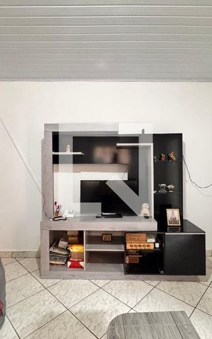 Casa à venda com 95m², 3 quartos e 1 vaga Casa à venda com 95m², 3 quartos e 1 vagaSala