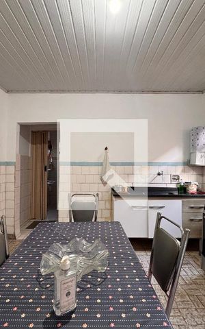 Casa à venda com 95m², 3 quartos e 1 vaga Casa à venda com 95m², 3 quartos e 1 vagaCozinha