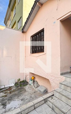 Casa à venda com 95m², 3 quartos e 1 vaga Casa à venda com 95m², 3 quartos e 1 vagaGaragem + hall de entrada