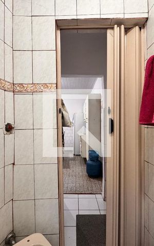 Casa à venda com 95m², 3 quartos e 1 vaga Casa à venda com 95m², 3 quartos e 1 vagaBanheiro