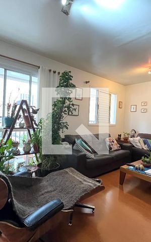 Apartamento à venda com 105m², 2 quartos e 2 vagas Apartamento à venda com 105m², 2 quartos e 2 vagasSala