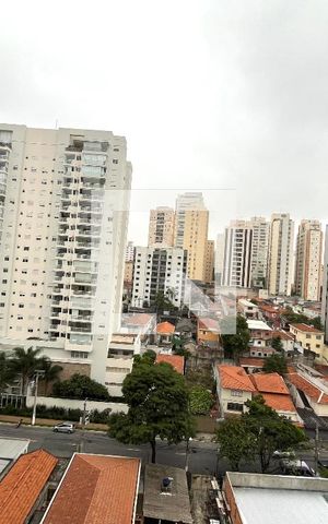 Apartamento à venda com 105m², 2 quartos e 2 vagas Apartamento à venda com 105m², 2 quartos e 2 vagasVista da Varanda