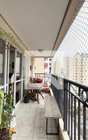 Apartamento à venda com 105m², 2 quartos e 2 vagas Apartamento à venda com 105m², 2 quartos e 2 vagasVaranda