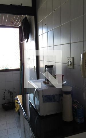 Apartamento à venda com 65m², 3 quartos e 1 vagaCozinha